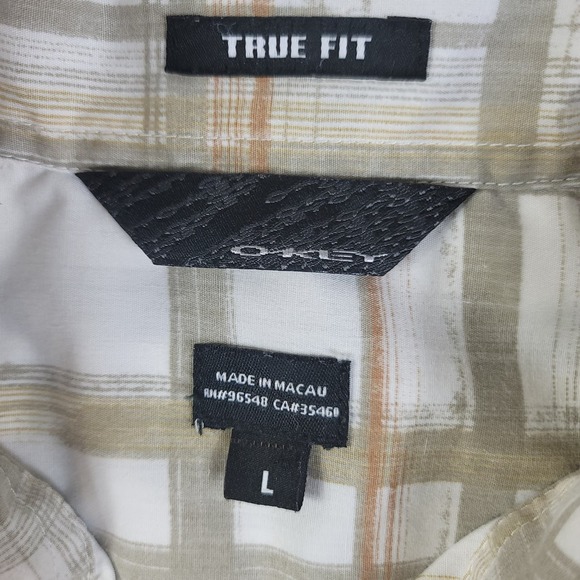 Oakley True Fit Short Sleeve Men's Button Down Shirt SZ L - Picture 4 of 8